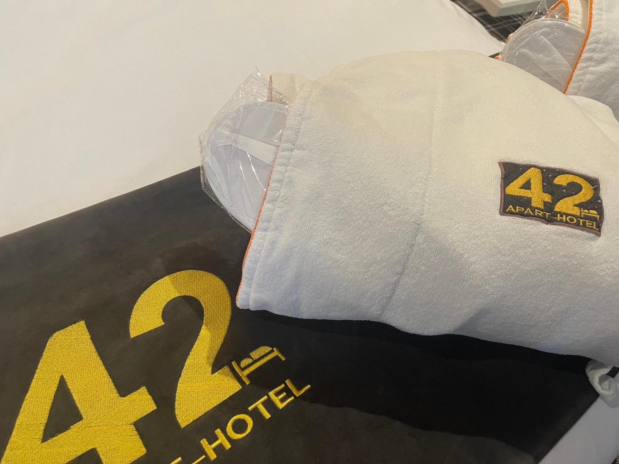 42 Apart-Hotel سكونثورب الغرفة الصورة