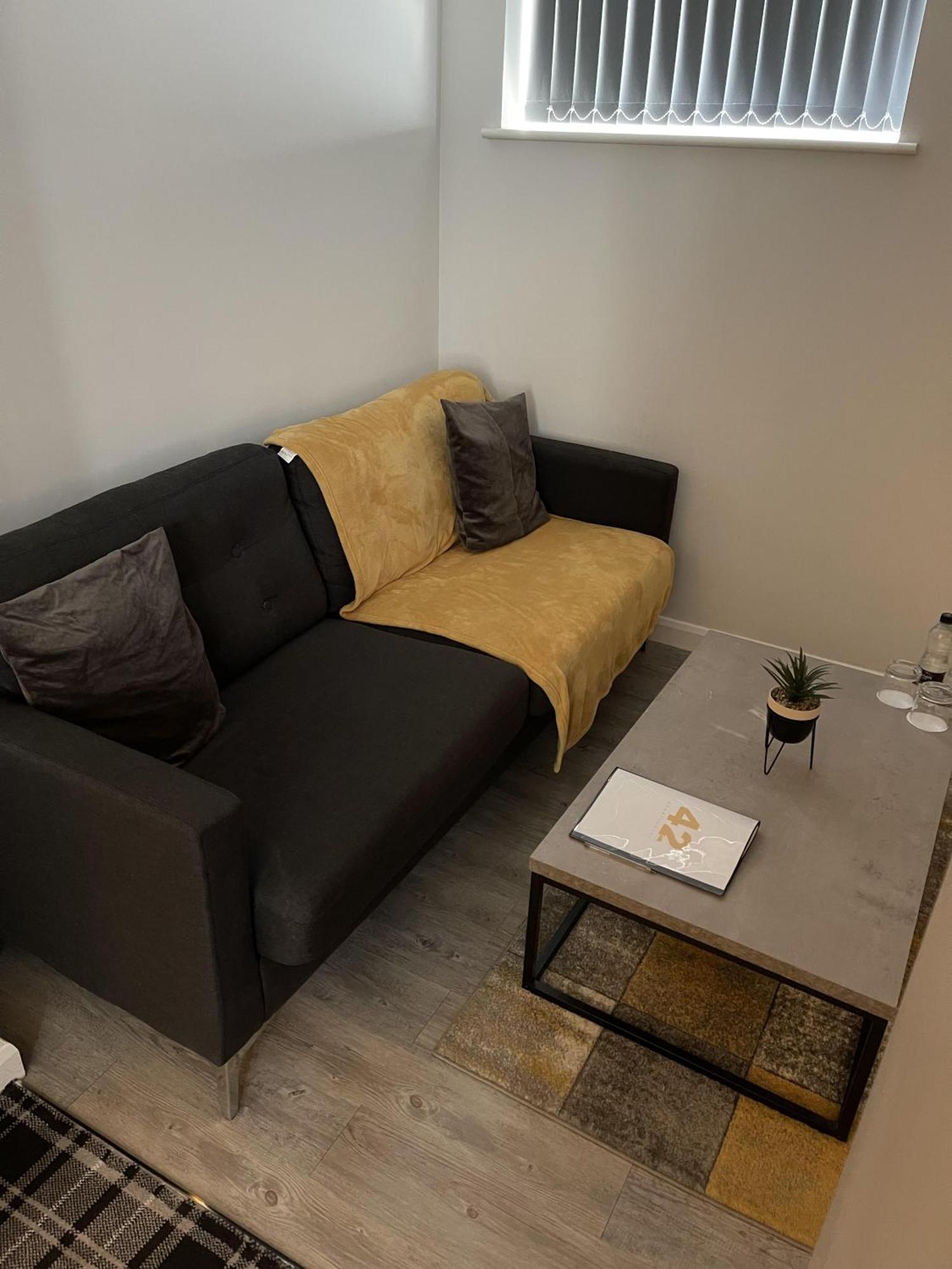 42 Apart-Hotel سكونثورب الغرفة الصورة