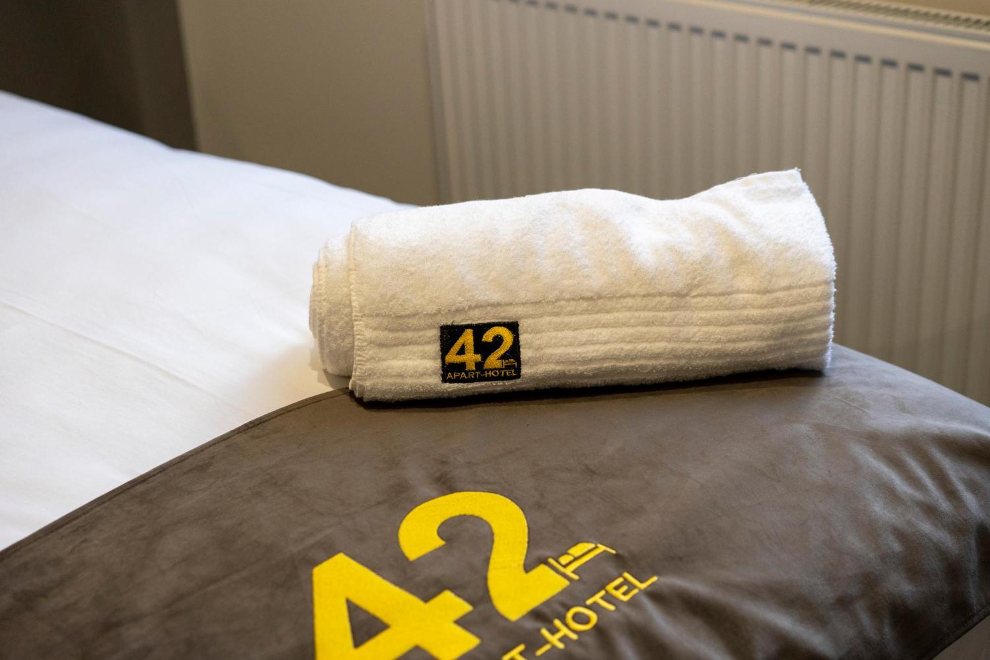 42 Apart-Hotel سكونثورب الغرفة الصورة